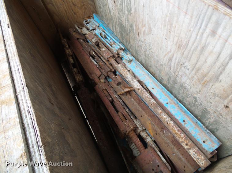 image for item DF7091 Simpson concrete forms